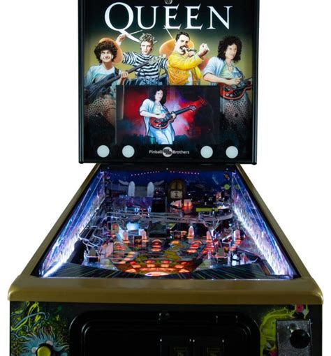 pinballmag|flipper queen.